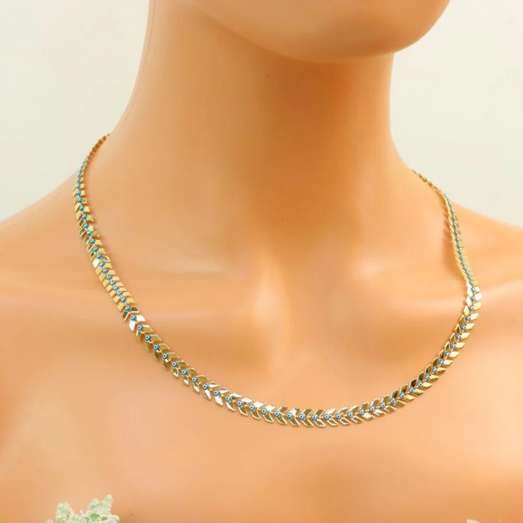 "New Beautiful Design Necklace Chain for Women/Girls, Gift, N652 - Picture 10 of 15